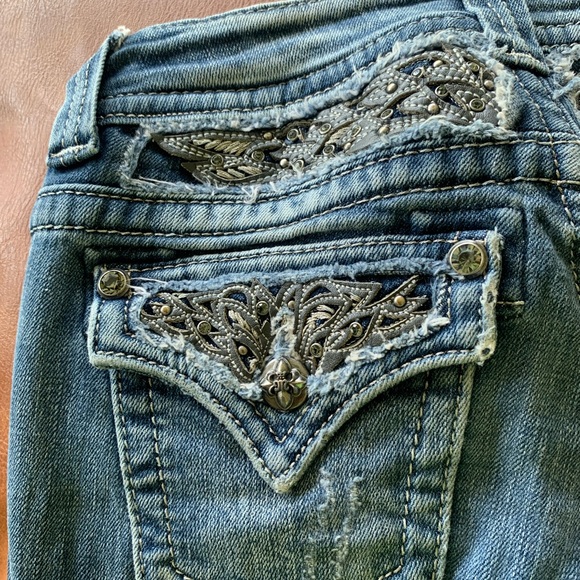 Miss Me Jeans - Picture 2 of 11